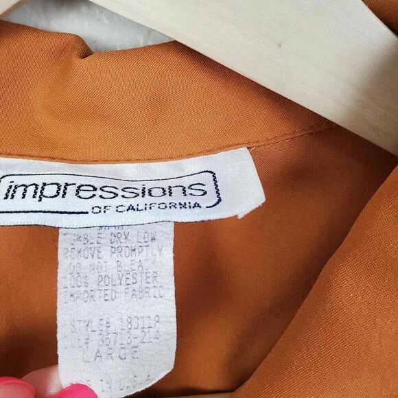 70s womens burnt orange pleat front top career button up blouse L - Picture 2 of 9